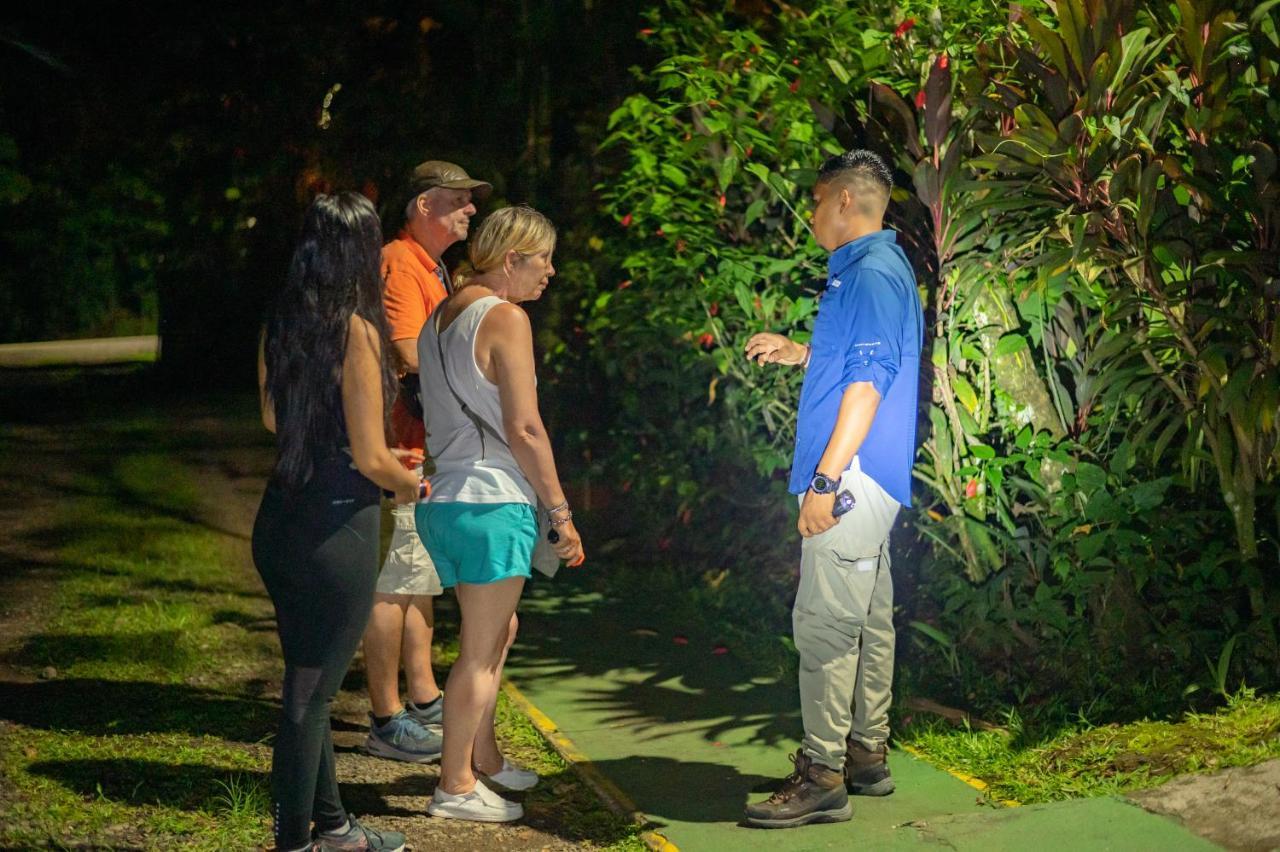 Ara Ambigua Lodge Sarapiqui Bagian luar foto