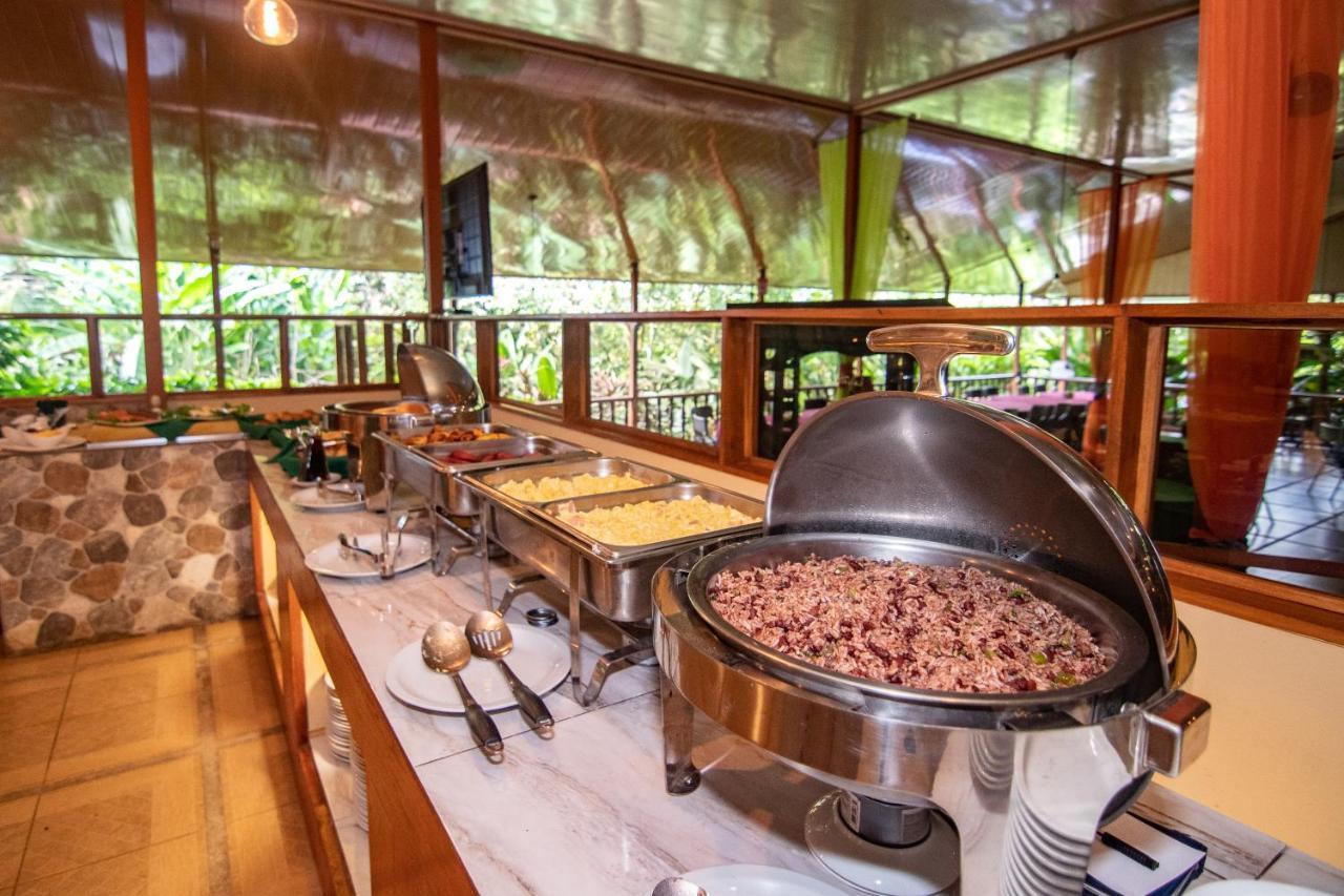 Ara Ambigua Lodge Sarapiqui Bagian luar foto