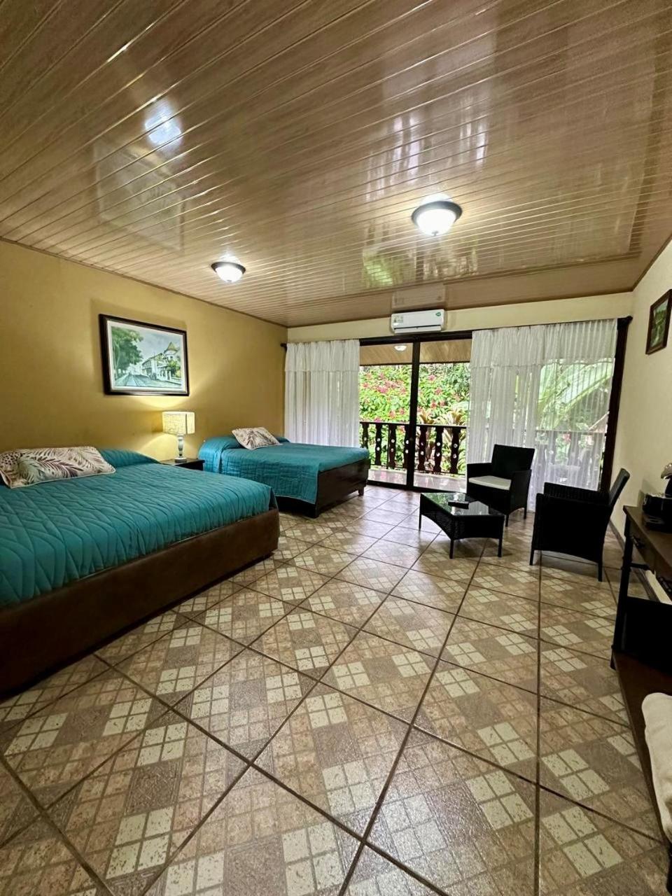 Ara Ambigua Lodge Sarapiqui Bagian luar foto