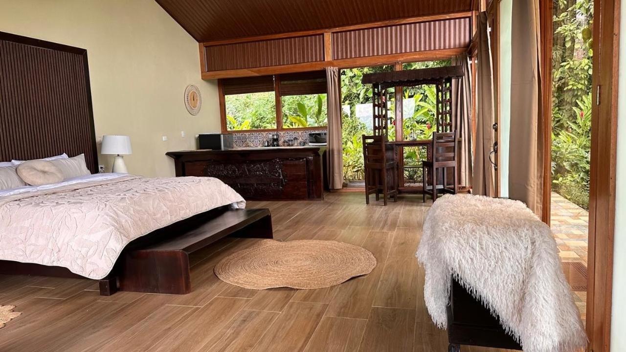 Ara Ambigua Lodge Sarapiqui Bagian luar foto