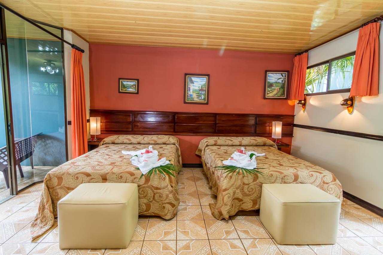 Ara Ambigua Lodge Sarapiqui Bagian luar foto